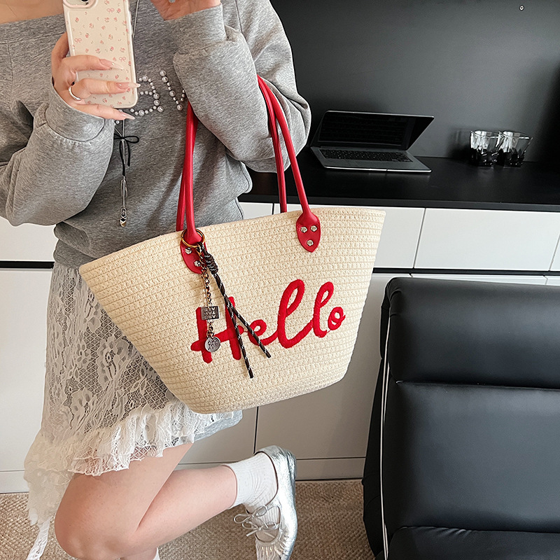 designer Summer Beach Vacation Travel Woven Bag for Women 2025 New Fashionable High-end Single Shoulder Handheld Tote Bag