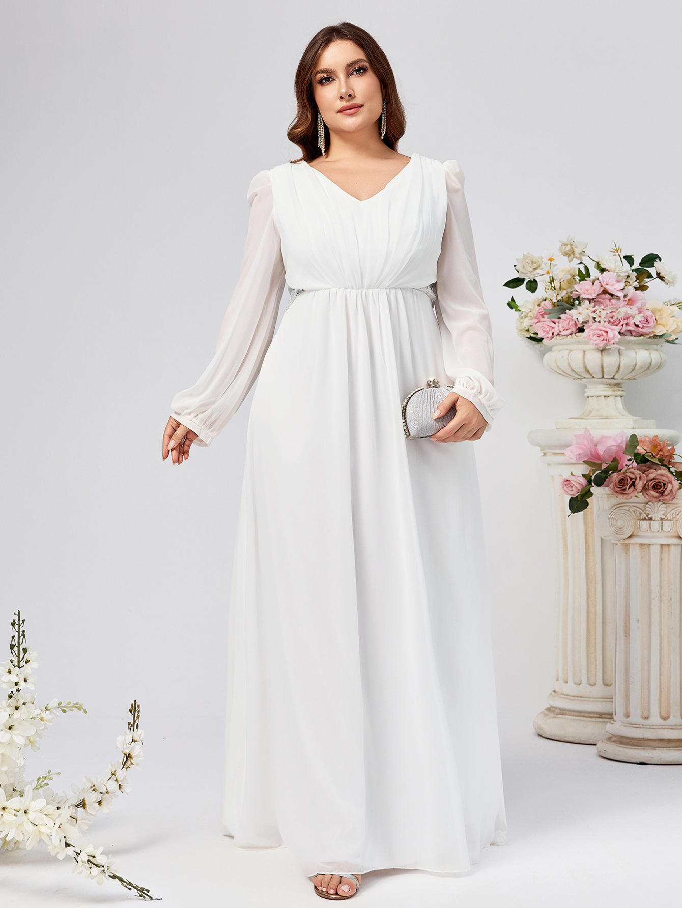 New plus size womens chiffon long sleeved dress with a large swing slimming effect V-neck banquet party spring