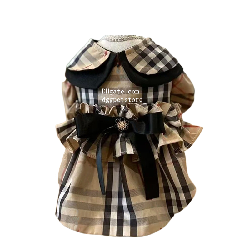 Luxury Dog Dress Classics Plaid Pattern Designer Dog Clothes with Bow Tie Checkered Cats Skirt Teddy Bichon Pomeranian Puppy Kitten Princess Dress L Y331