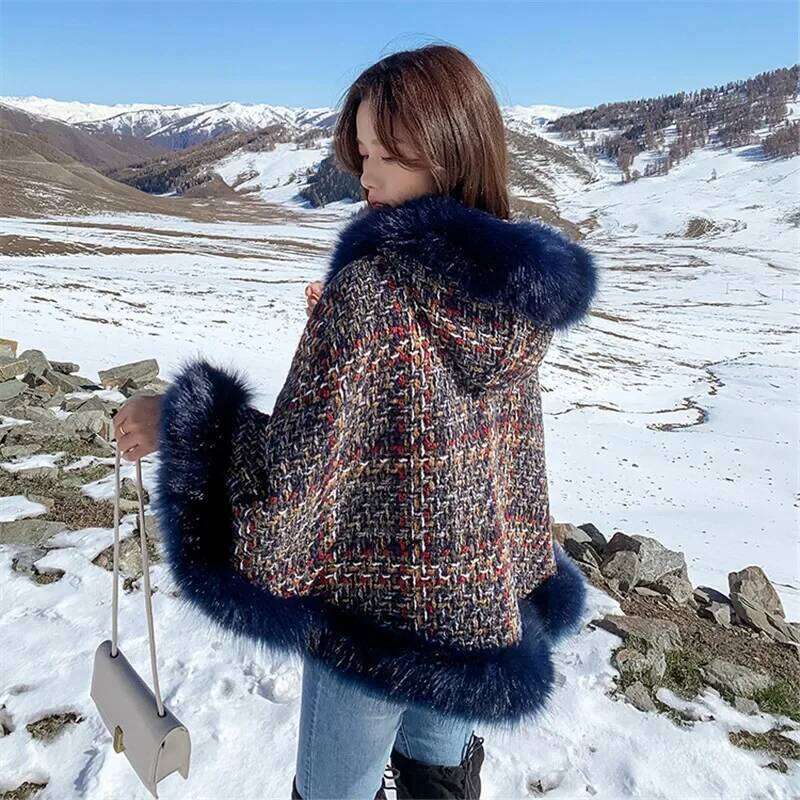 2025 Winter Thick Tweed Jacket Women Big Collar Hooded Shawl Cloak Fur Coat Female Loose Casual Woolen Ponchos And Capes