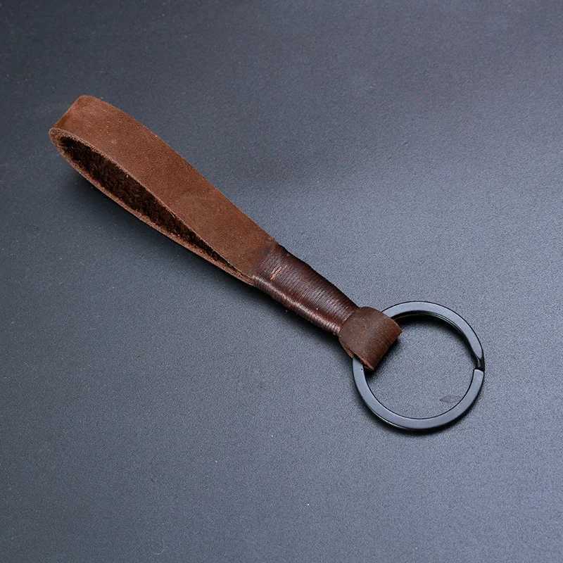 Retro Handmade Real Leather Cowhide Rope Keychain Metal Key Chains Men or Women Key Holder Key Cover Auto Keyring Gifts M250604
