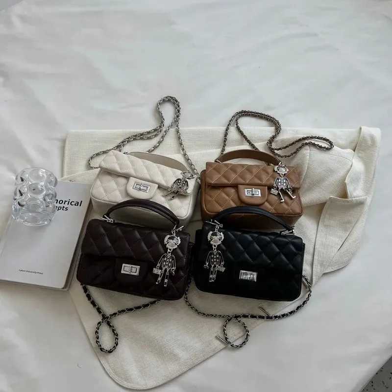 Trendy Commuter Womens Crossbody Bag Diamond Pattern Chain Small Square Bag Versatile Single Shoulder Bag Fashionable AE Stock XJ250604