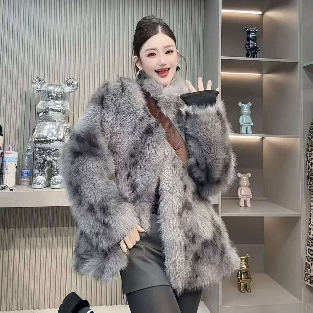 Faux Fox Fur Coats For Women,Covered Button Jacket,Female Thick Warm Clothes,O-Neck,High Quality, New, Winter,2025