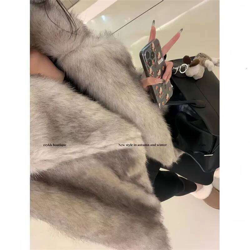 Faux Fox Fur Coats for Women, Covered Button Jacket, Thick Warm Female Clothing, England Style, New, Winter, 2025