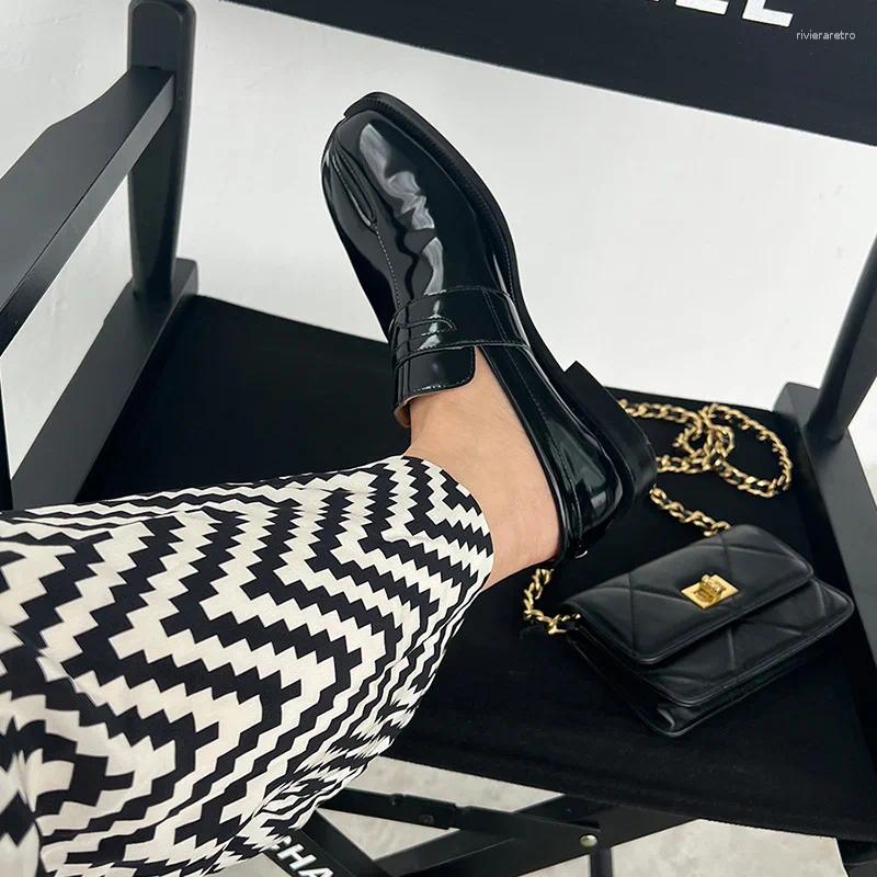 Dress Shoes Split Toe Tabi Loafers Women Single Platfrom Soft Leather Soles Solid Color Flats Casual