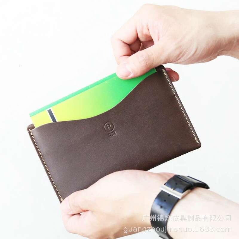 Lotte Hot-Selling Genuine Short Crazy Horse Leather Men's Business Simple Multi-Functional Passbook Storage Bag