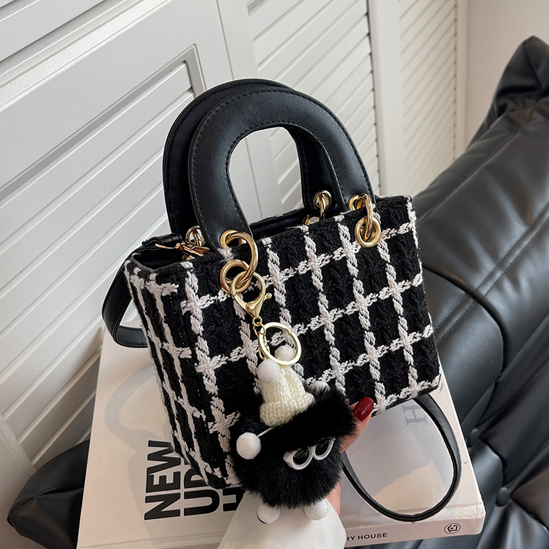 Woolen new women's bag autumn/winter crossbody bag handbag Princess Diana bag designer large capacity shoulder bag handbag