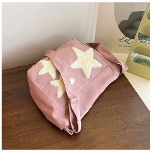 New cute crossbody bag with niche design, multifunctional shoulder bag, simple commuting, large capacity shoulder bag