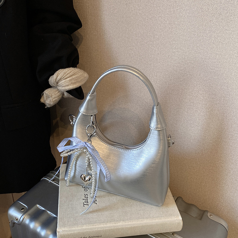 Small niche design, fashionable and simple shoulder bag, casual multifunctional crossbody bag, designer, large capacity handbag