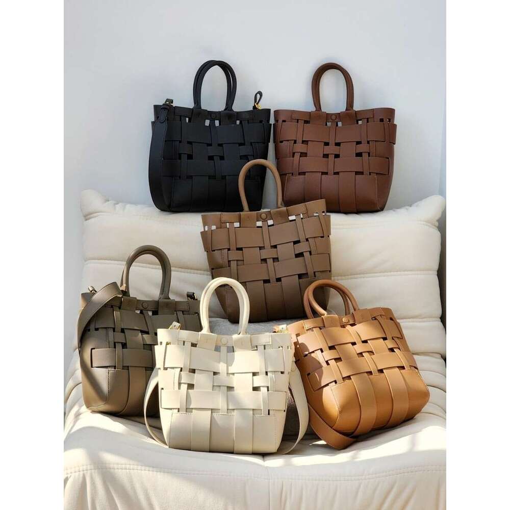Woven Bag Leather New Hollow Fashion Versatile Genuine Leather Woven Handbag For Women Casual Large Capacity Shoulder Crossbody Bucket Bag Soft Woven 