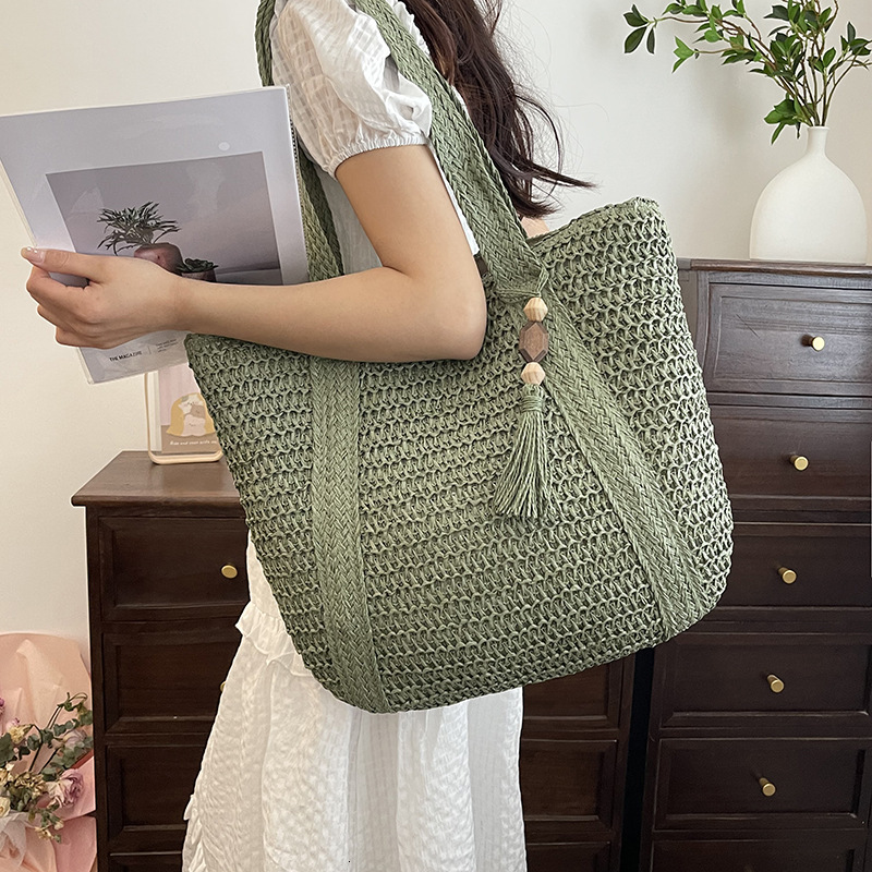 designer 2025 New Straw Beach Woven Handbag for Women with Tassels, Hollow Design, Large Capacity Tote Bag for Vacation
