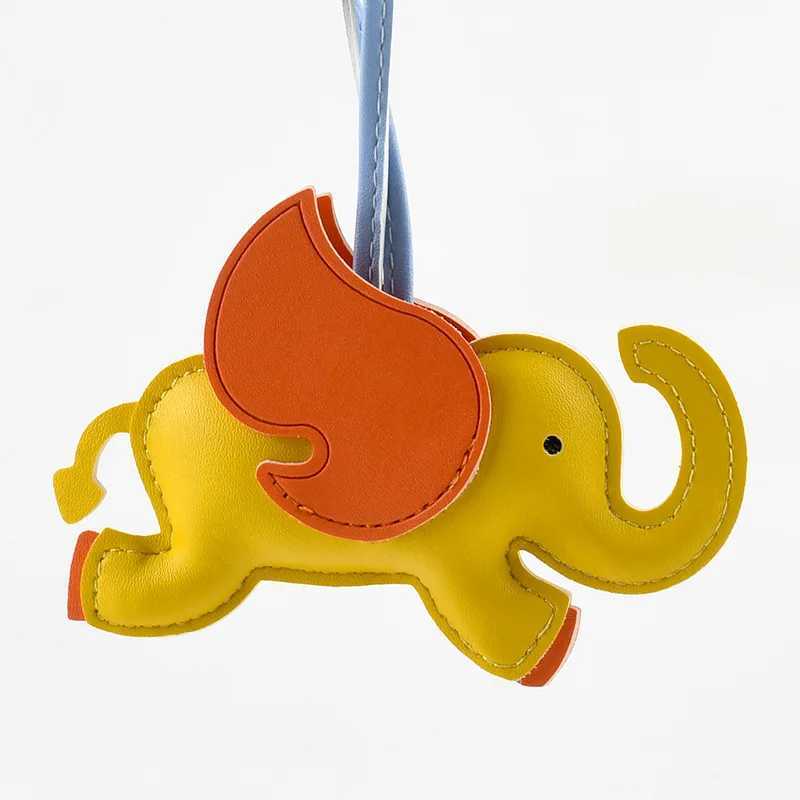 10 Colors Wings Elephant Keychain Leather Animal Pendant for Women Bag Charm Decoration Key Chain Holder Gift 2025 New M250604