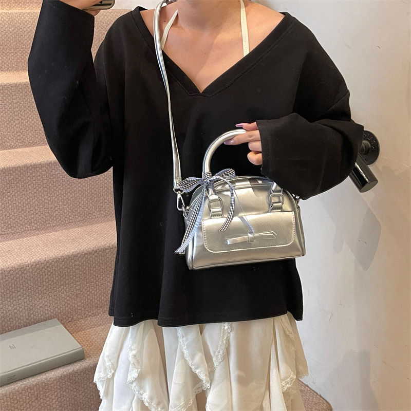 designer Korean Niche High-End Bowknot Handheld Boston Bag for Women Simple Casual Versatile Commuter Crossbody Small Square Bag