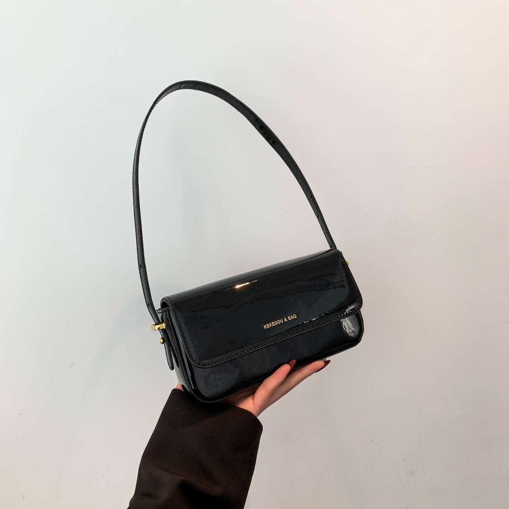 Trendy Autumn Winter New Fashion Women s Patent Leather Shiny Shoulder Bag Simple Handbag for