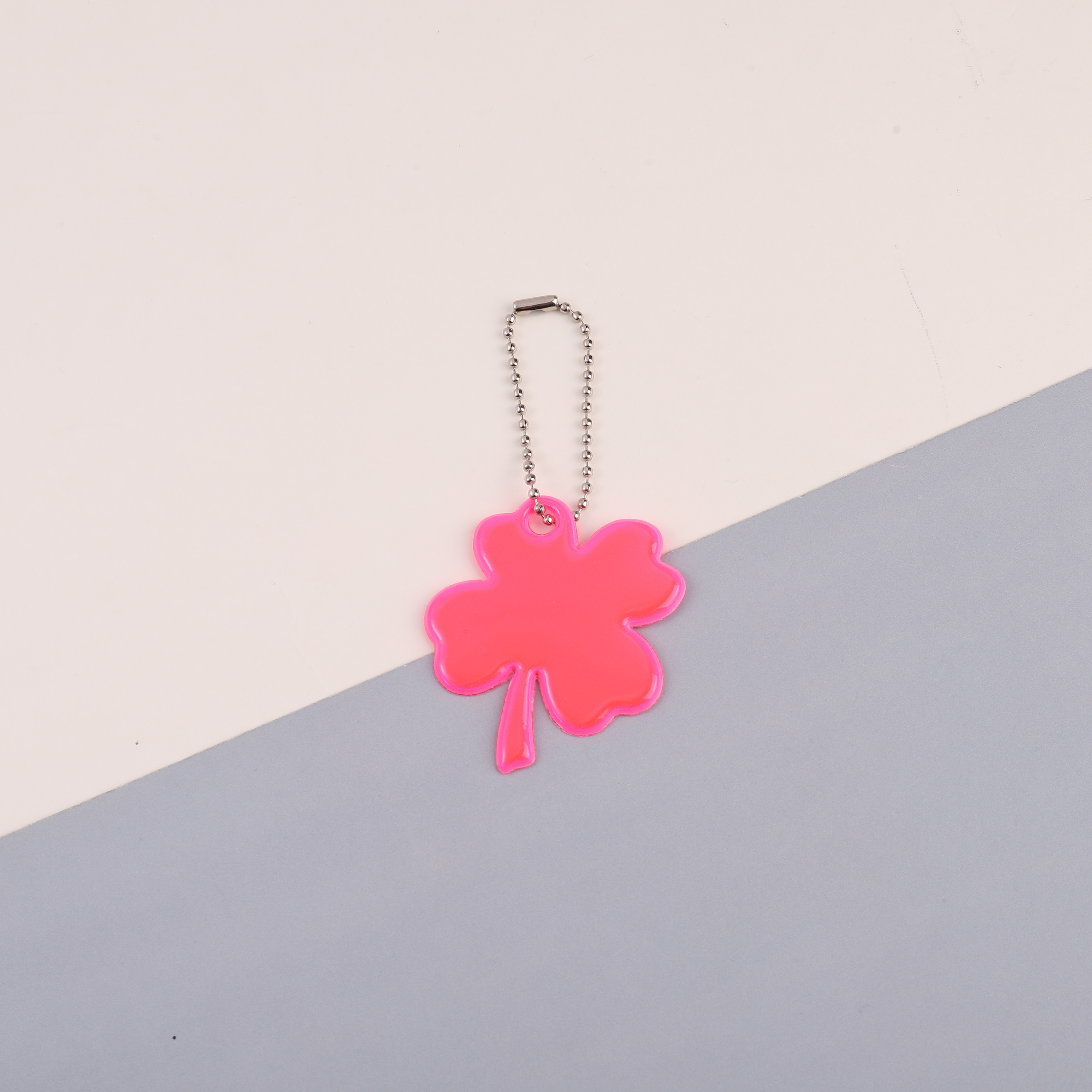 Four Leaf Clover Shape Night Light Creative Decorative Pendant - Multiple Colors for Various Styles