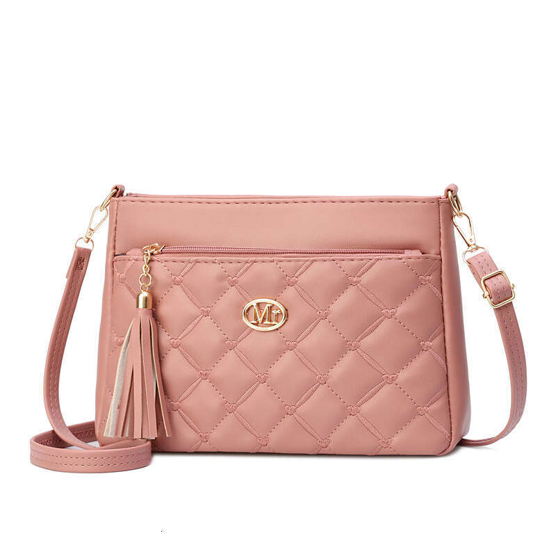 Bag crossbody women's bags middle-aged women summer tassel shoulder bag wholesale 2025 new casual fashion trend clothing