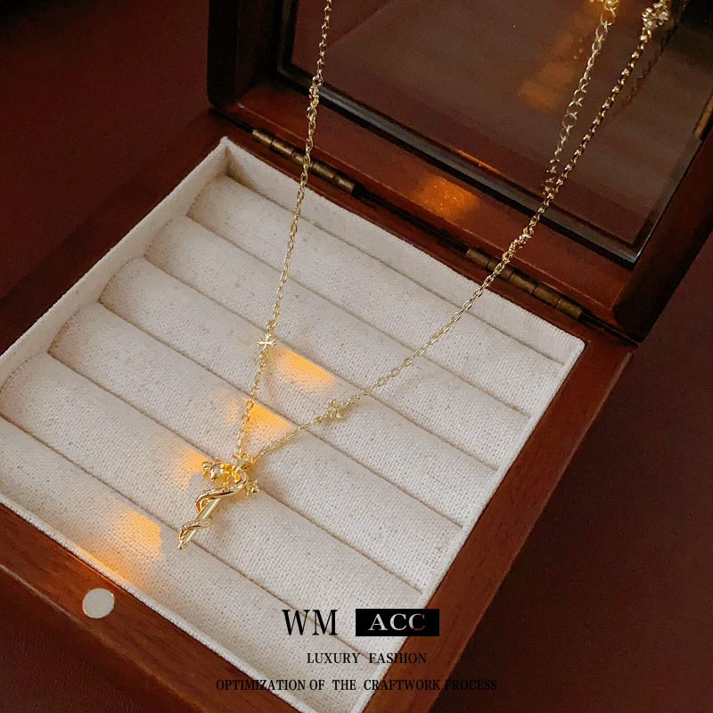 Serpentine necklace, niche retro cross collarbone chain, light luxury, high-end feel