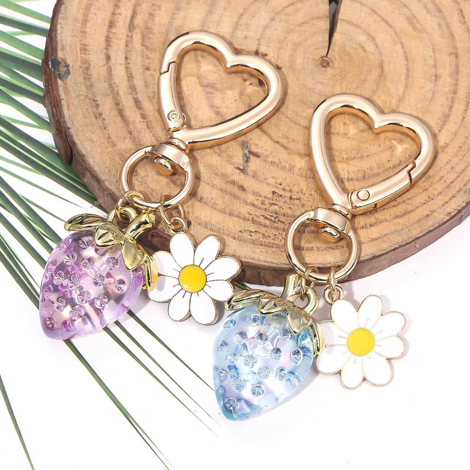 Cute Strawberry Bag Pendant Keychain Kawaii Heart Flower Daisy Key Chain for Women Girls Bag Purse Pendant Accessories Gift M250604