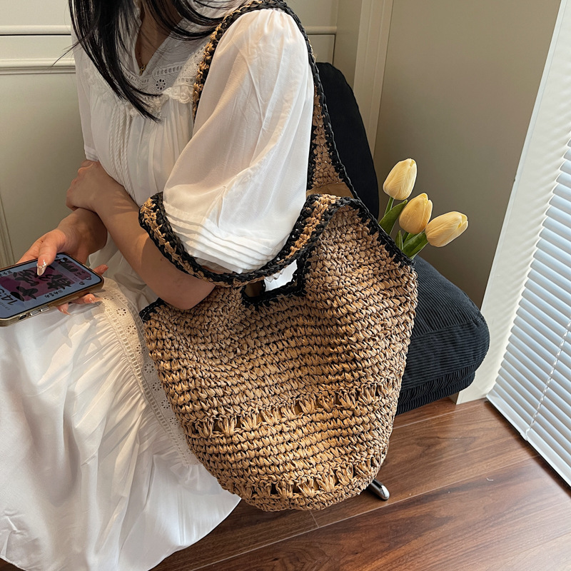 designer Large Capacity Straw Bag for Women 2025 New Summer Beach Vacation Shoulder Bag Forest Style Handwoven Bag