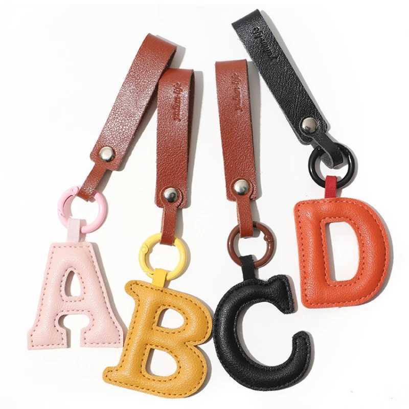 HOT Creative PU 26 Letter Key Chain Alphabet Letter Car Key Accessories Business Key Holder Women Bag Pendant Keyring Decoration W250604