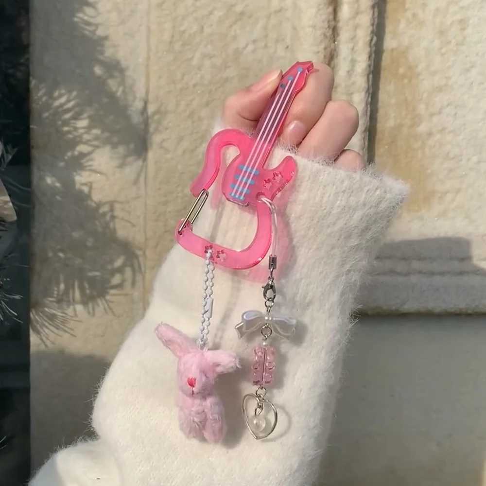 Musical Notes Acrylic Karabiner Illustration Anahtarlk Aksesuarlar anta Charms Dekorasyon Srt antas Sarkt El Kitab Ssler Hediye W250604