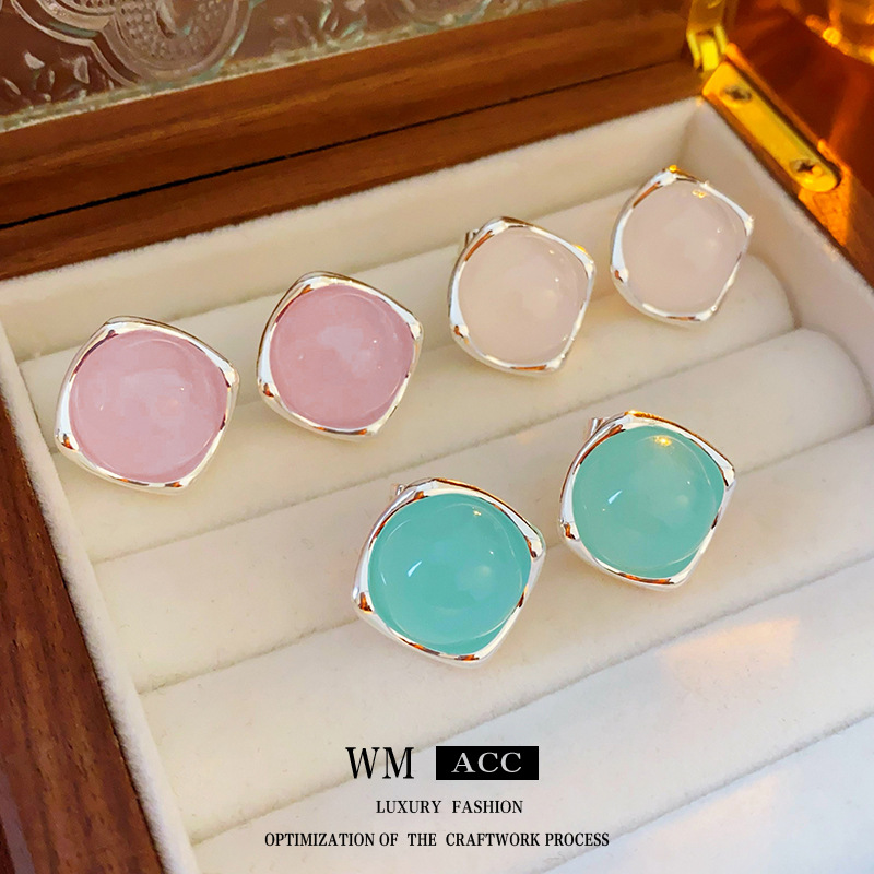 Silver Needle Korean style Simple Square Crystal Earrings, Fashionable and Versatile Earrings, Ins High End Sense