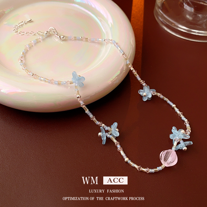 Acrylic flower rice bead collarbone chain, simple temperament, light luxury