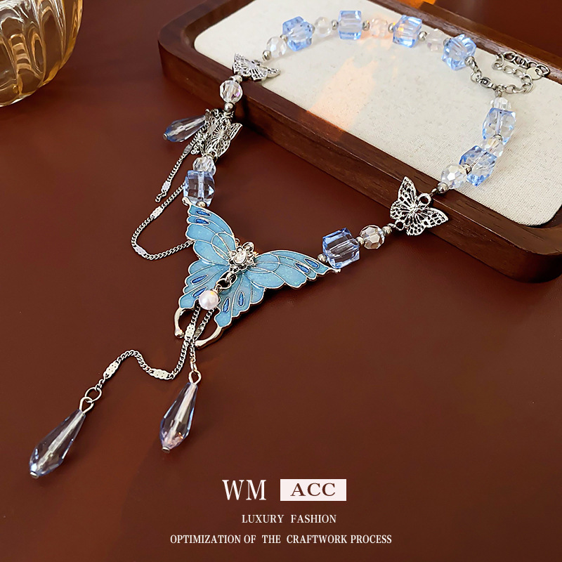 Drip oil inlaid diamond butterfly crystal necklace, niche fashion temperament, collarbone chain