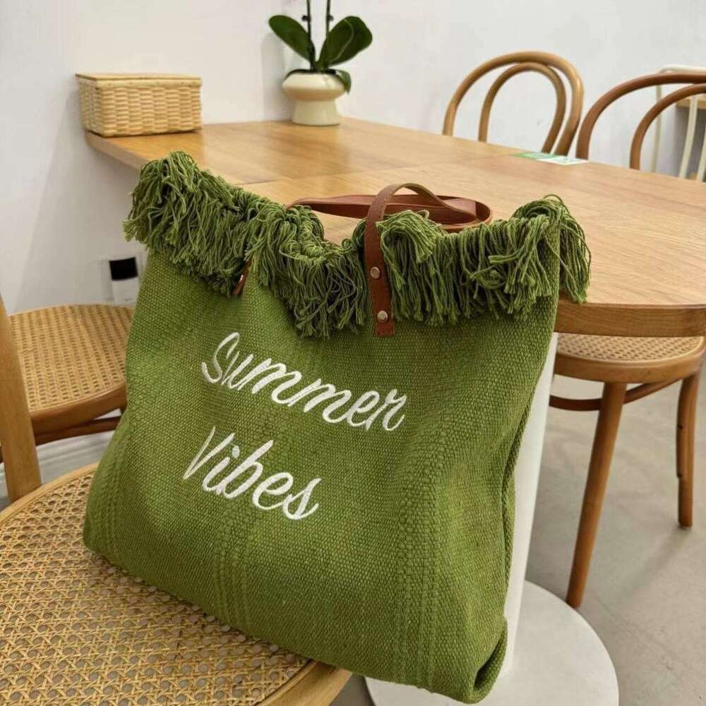 2025 New Korean Style Letter Tassel Canvas for Women Large Capacity Simple Commuter Student Shoulder Tote Bag