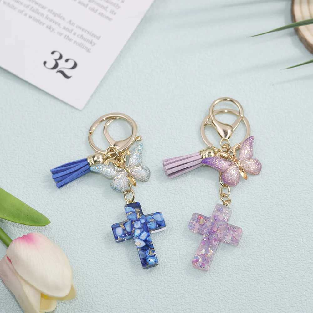 Exquisite Cross Butterfly Keychain Cute Resin Christian Cross Key Ring Purse Bag Pendant Car Key Accessories Women Party Gift M250604