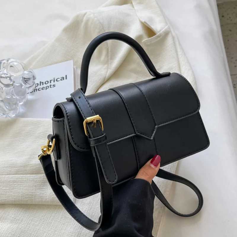 2025 New Fashionable Shoulder Bag Versatile and High end Womens Crossbody Bag Commuter Crossbody Bag Texture Stylish HandheldXJ250604