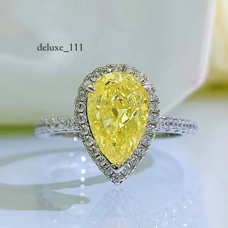 2024 Sparkling Gorgeous Wedding Rings Handmade Jewelry Real 100% Sterling Sier Pear Cut Yellow Moissanite Dia Party Women Engagement Band Ring