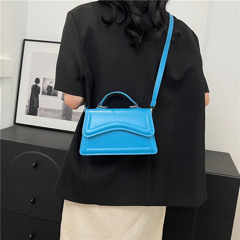 High quality brand high-quality new style free designer bag fashionable shoulder bag simple fresh and beautiful bag handbag crossbody bag free designe