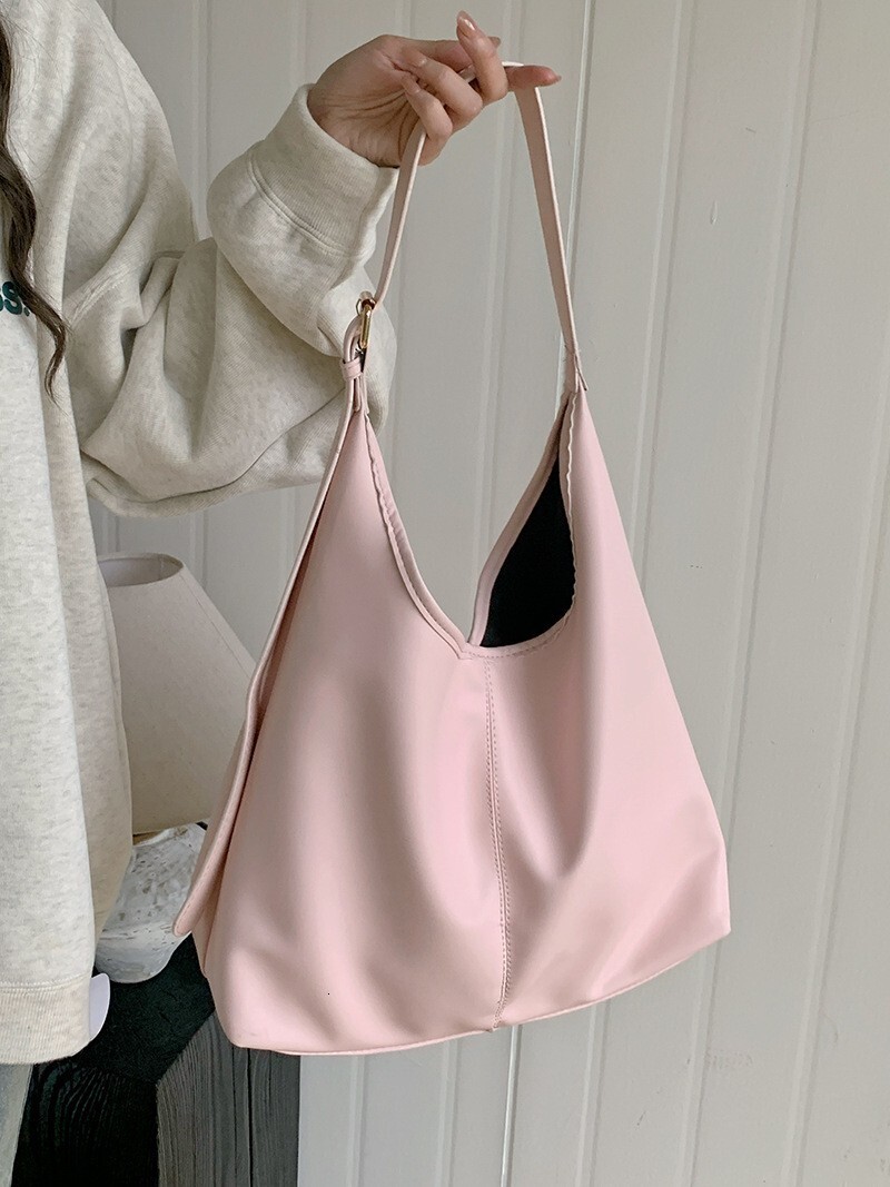 Women's large capacity bag spring and summer new simple soft leather shoulder bag designer retro commuting jumpsuit crossbody bag