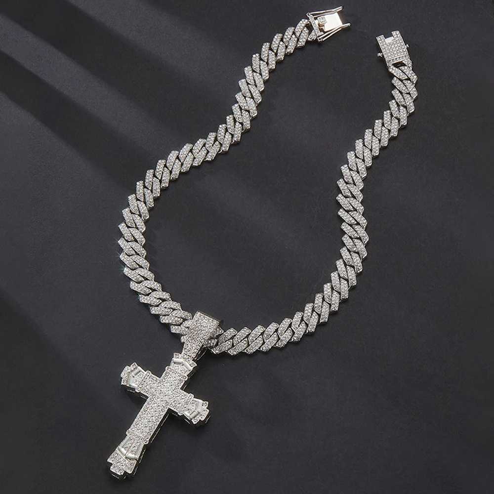 Men Women Shiny Cross Pendant Necklace With Miami Cuban Chain Link Hip Hop Iced Out Bling Fashion Exquisite Charm Jewelry Gift XJ250604
