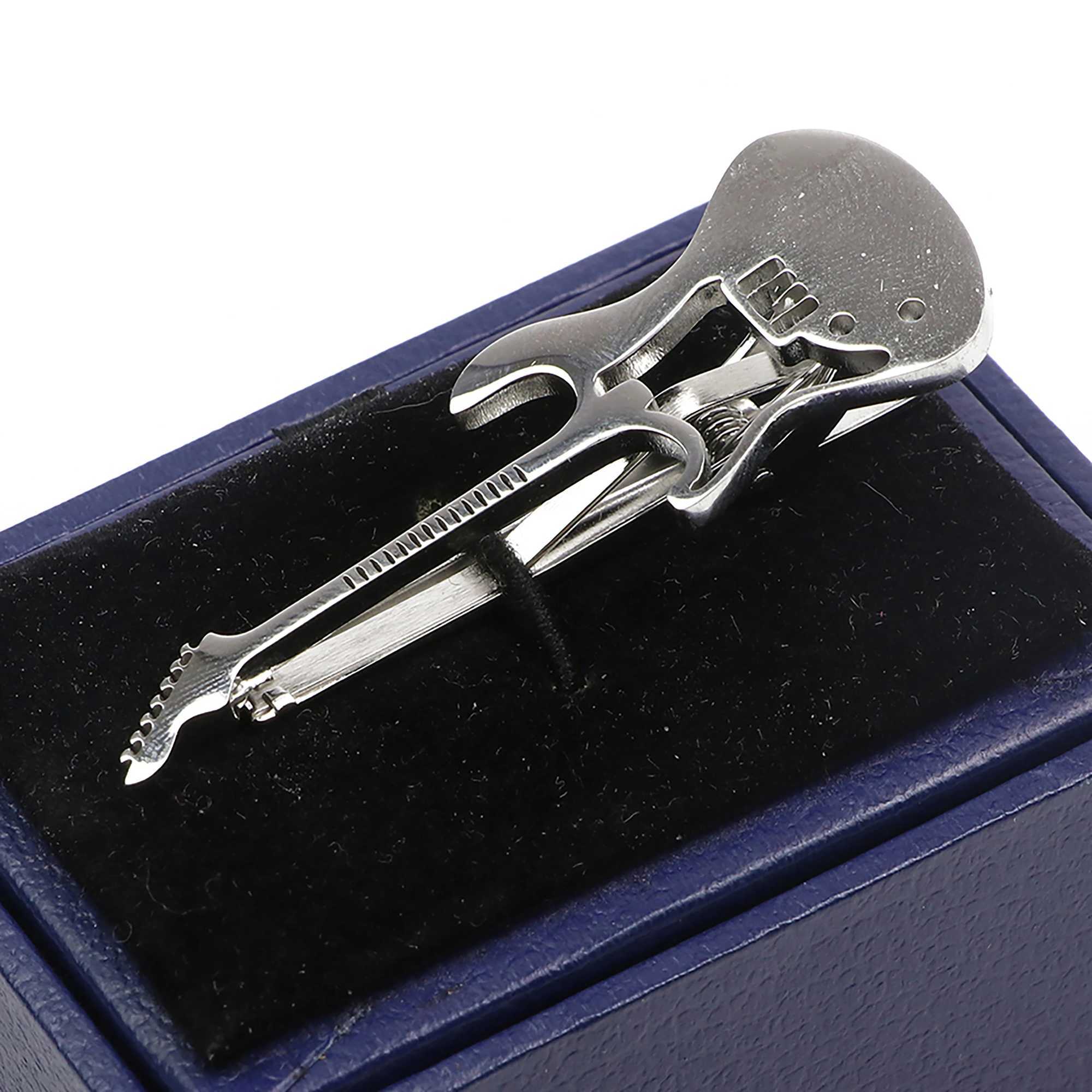 Fashion Novelty Mens Metal Tie Clip Music Note Guitar Piano Star Hollowing Out Shape Clasp Clip Business Party Bar Accessories W250604