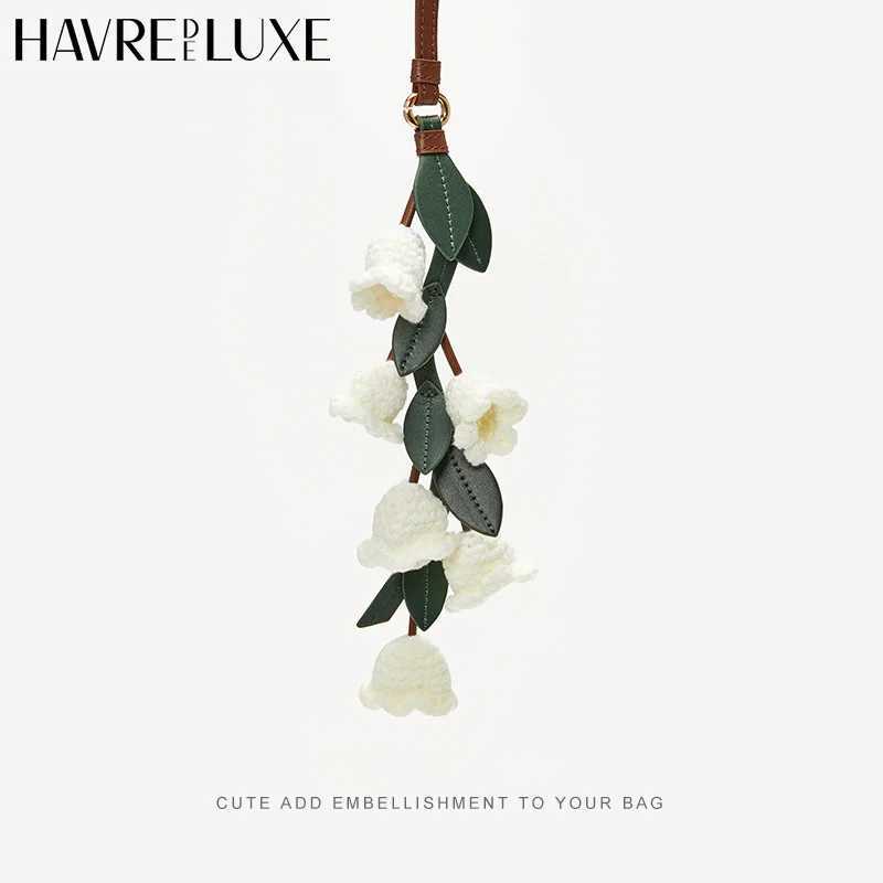 White Lily of the Valley Bag Charm Handmade Cowhide Woven Flower Pendant Knitted High-end Bag Accessories W250604