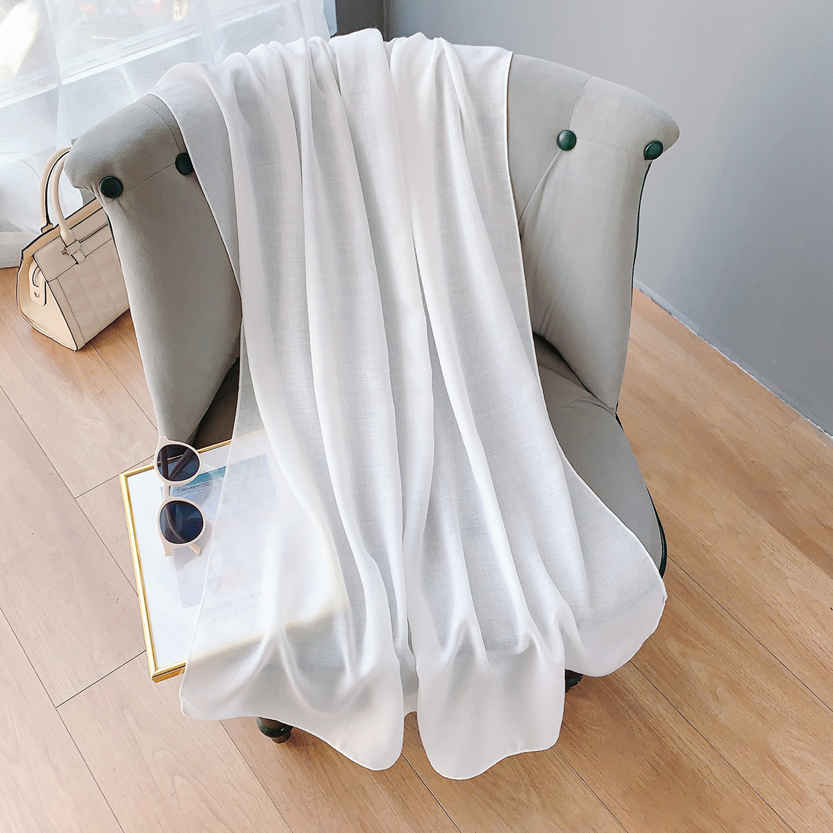 K923 Cotton and linen scarf for women, spring and summer, literary Korean style, long, solid color shawl, thin and versatile neck scarf, air-condition