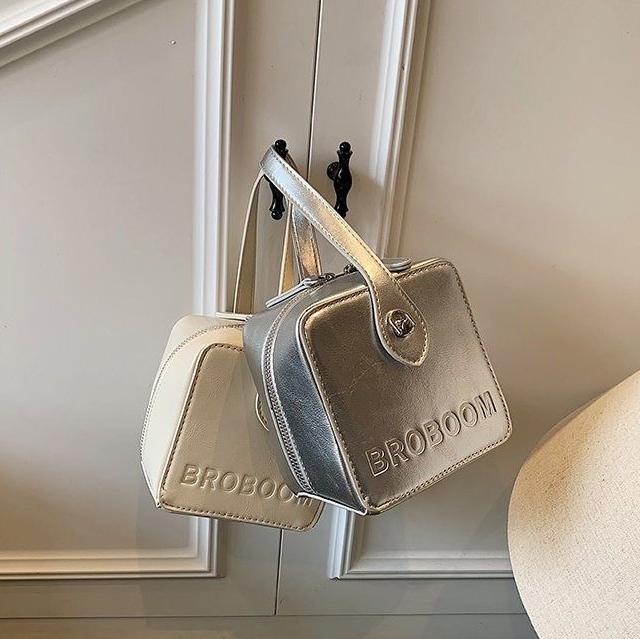 Fashion Designer bag Shoulder Bag Luxury Bag Crossbody Purse Designer 2025 Evening Bags Large Capacity Bag For Women Summer Express Work Shoulder Clas