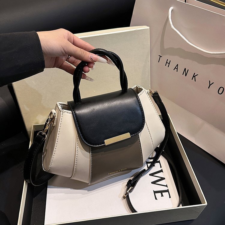 Hot selling color blocked women's handbag for spring and summer, niche design, multifunctional small square bag, designer shoulder bag