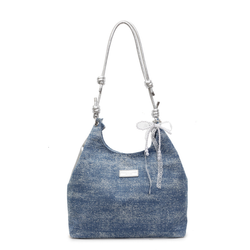 designer Large Capacity Bag for Women 2025 New Pearl Chain Denim Shoulder Bag for College Students Class Commuting Tote Bag