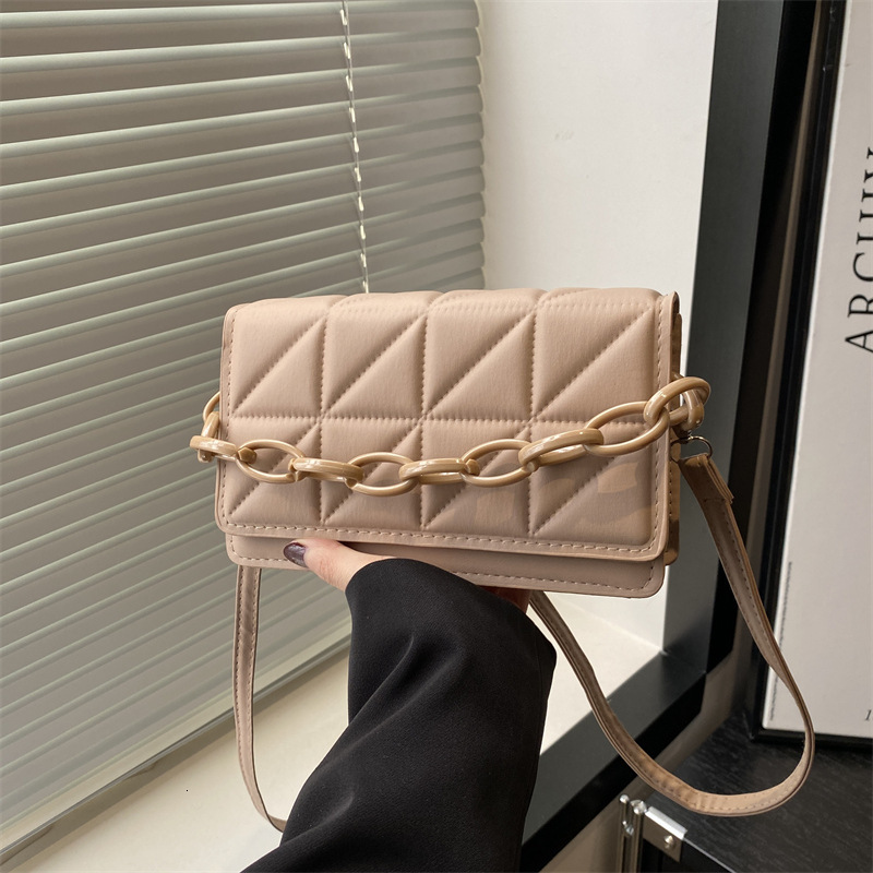 Top brand high-quality new free designer bag 2025 new fashionable simple casual multifunctional solid color commuting shoulder crossbody bag free desi