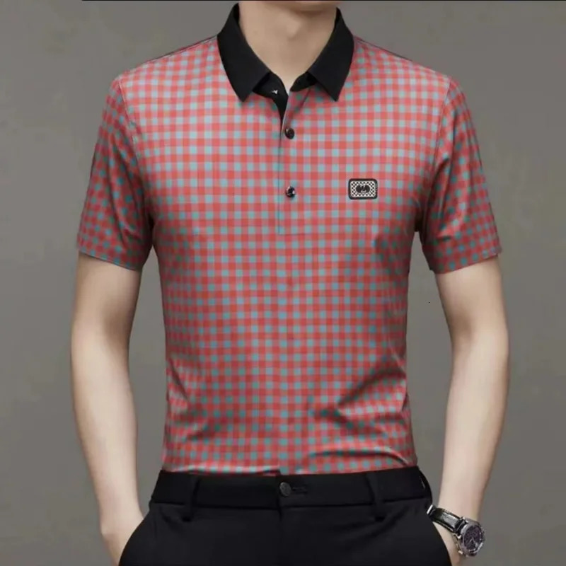 Summer Men Plaid Short Sleeve Polo Shirt Koreon Basic Streetwear Fashion Male Clothes Business Social Casual Loose Tops 2023 250604Z