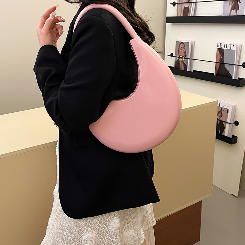 designer Cross-Border Fashion Pleated Bag for Women 2025 Spring New Trend Retro Casual Cloud Bag Simple Crossbody Hand