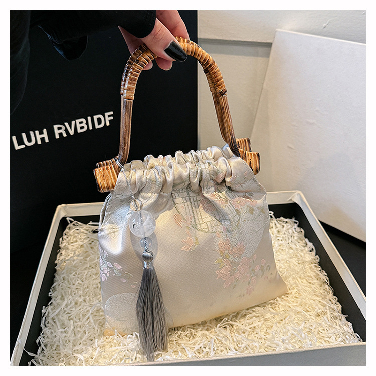 Free Shipping Retro Chinese Style Women's Handbag Cheongsam Hanfu Antique Style Rattan Woven Bamboo Knot Bag Chinese Style Handmade Bag Jacquard 