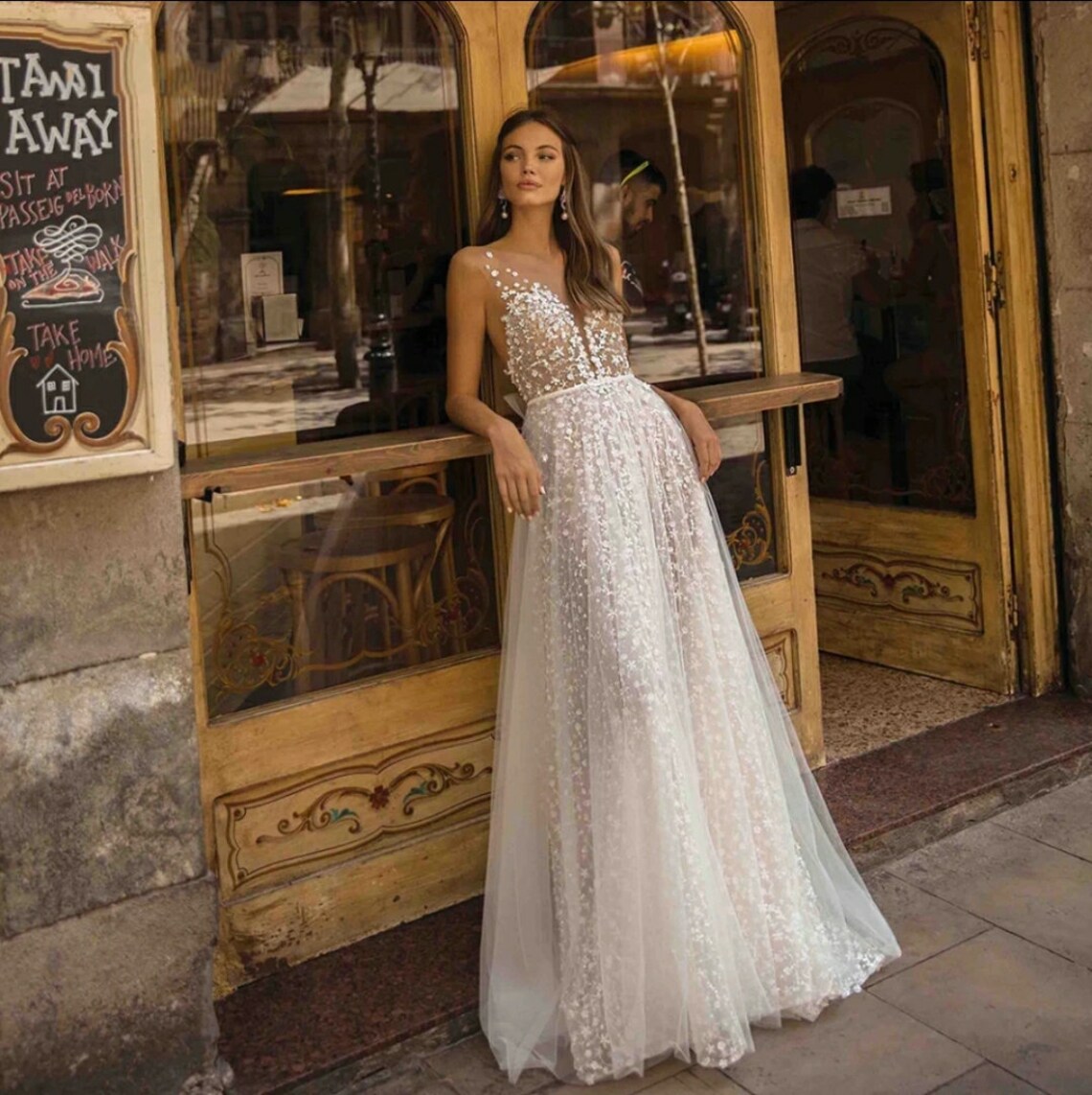 White Lace Mermaid Wedding Dresses Elegant Sheer Sleeveless Bridal Gowns Applique Second Reception Dress Vestidos De Noiva 03