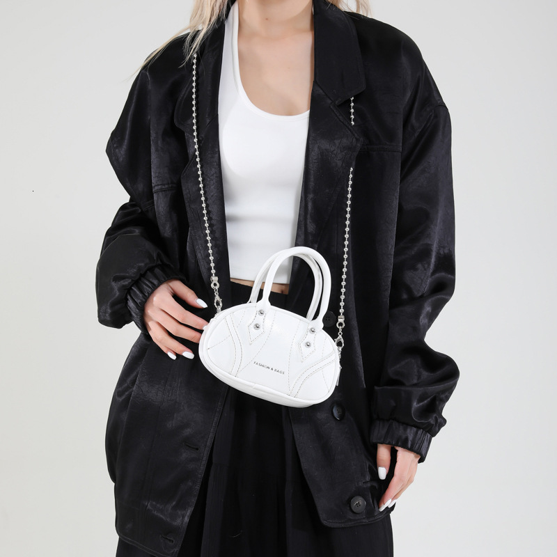 designer 2025 New Fashion Casual Commuter Chain Handbag Pillow Bag for Women Unique Design Personality Shoulder Crossbody Bag