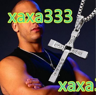 Wholesale Fashion Jewelry Alloy Silver Color Cross Pendant Necklace for Men