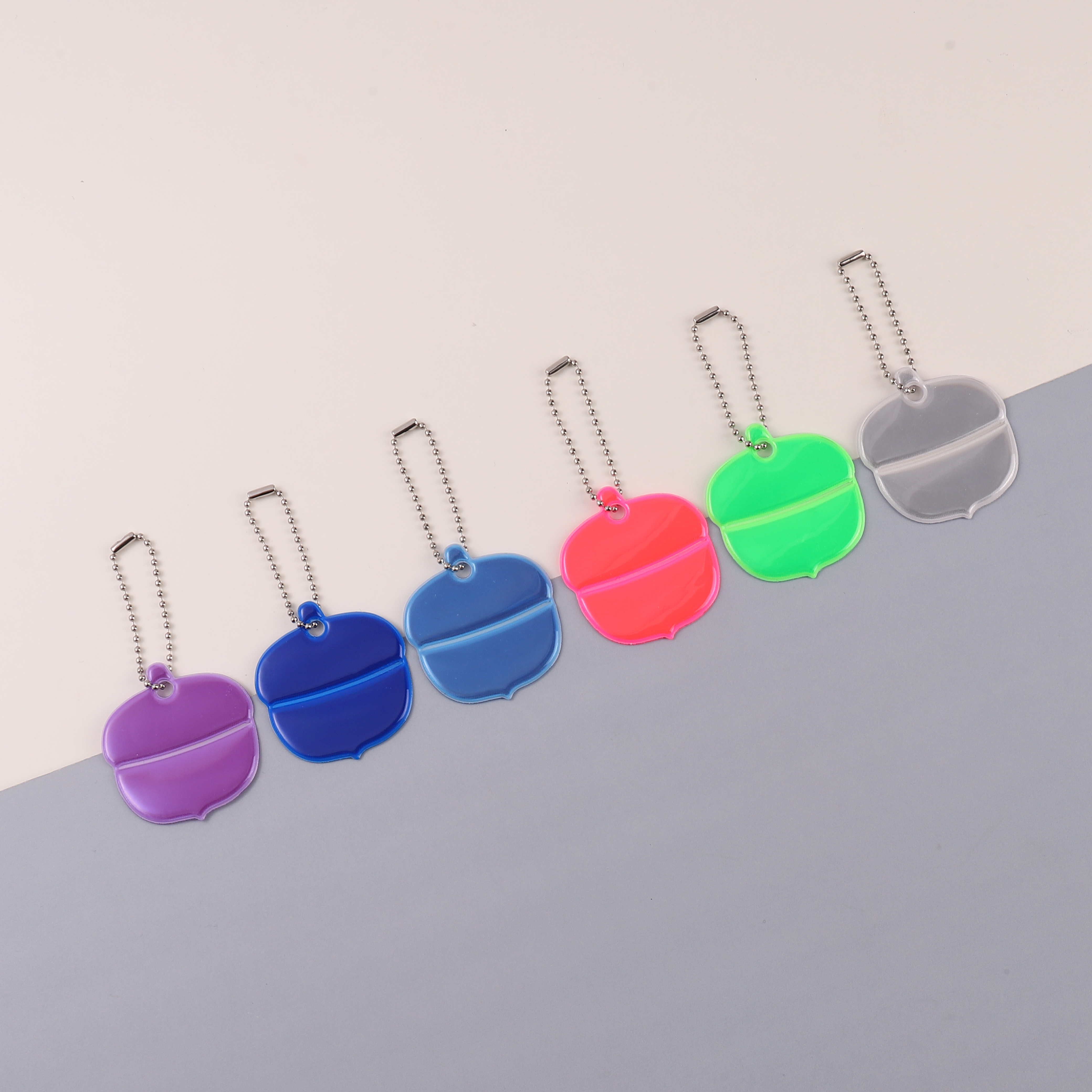 Pinecone Design Glow-in-the-Dark Back Pack Decorations with Improved Visibility During Evening Commutes