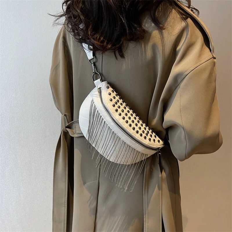 Large Capacity Waist Pack Fashion Waist Bag Capacity Crossbody Chest Bag Women Waist Bag Casual Rivet Design Travel Pack W250604